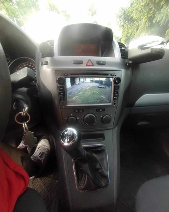 Opel Zafira cena 14900 przebieg: 350000, rok produkcji 2007 z Kielce małe 106